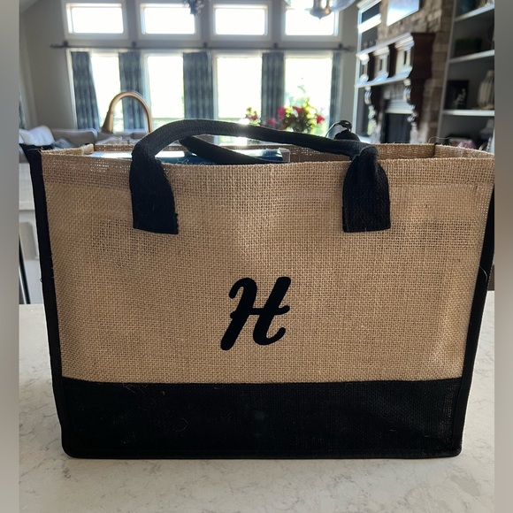 Monogrammed Tote Bag W/ Initials or Letter - Picture 1 of 1